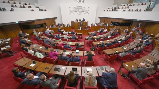 Eine Bürgerschaftssitzung im Abgeordnetenhaus. 