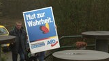 Auf einem Plakat des Bremer AfD-Notvorstand steht "Mut zur Wahrheit".