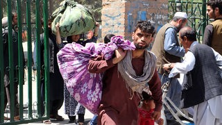 Flüchtlinge verlassen Kabul