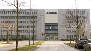 Ein Bild des Airbus- Gebäudes in Bremen.