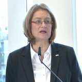 Bürgerschaftspräsidentin Antje Grotheer spricht auf dem Neujahrempfang