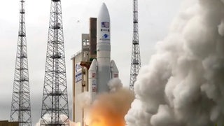 Eine Ariane-Rakete beim Start.