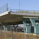 Unfertige Brücke der A 281 in der Neustadt