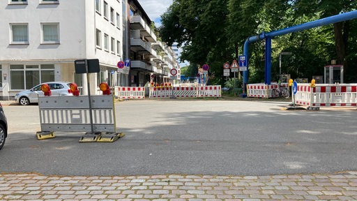 Straßenabsperrungen am Hohentor in der Bremer Neustadt