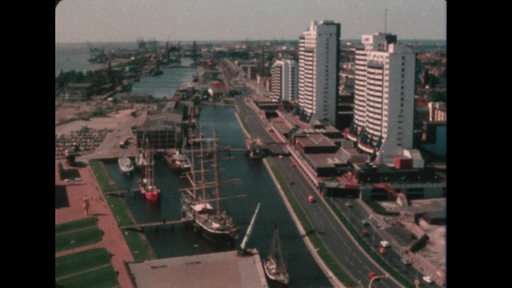 Luftbild: Ein Bild von Bremehaven aus dem Jahr 1955.