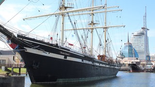 Das Museumsschiff "Seute Deern" liegt im Museumshafen in Bremerhaven