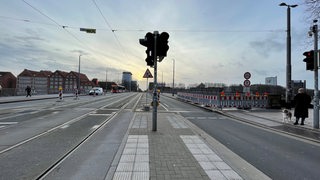 Sperrung der Fuß- und Radwege auf der Bürgermeister-Smidt-Brücke