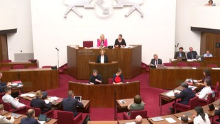 Fraktionssitzung in der Bremer Bürgerschaft. Bürgerschaftspräsidentin Antje Grotheer spricht.