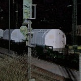 Ein Zug mit Castorbehältern ist auf dem Weg in ein Zwischenlager in Bayern.