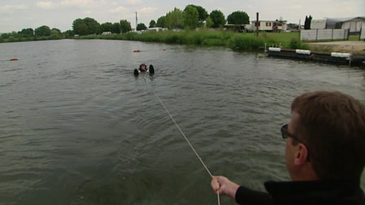 Vor dem Start mit Wasserski