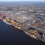 Luftaufnahme des Container-Terminals in Bremerhaven 