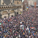 Um die 50.000 Besucher auf der Demo Laut gegen rechts in der Bremer Innenstadt.