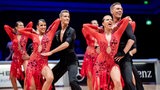 Pose der Lateinformation Double V aus den Niederlanden bei der WM mit ihrer Choreografie "Final Countdown".