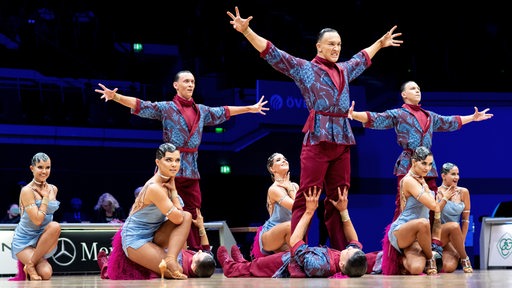 Pose der russischen Lateinformation Vera Tyumen bei der WM in Bremen mit der Choreografie "Anticipation".