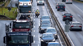 Ein Stau auf der B75 in Bremen