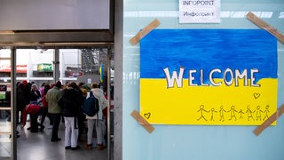 Ukraine-Konflikt - Aufnahme Geflüchteter am Hauptbahnhof in München.