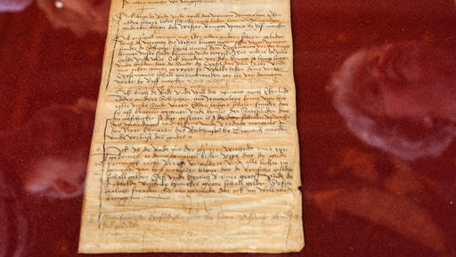 Beschriebenes Pergament der sogenannten Kundige Rolle