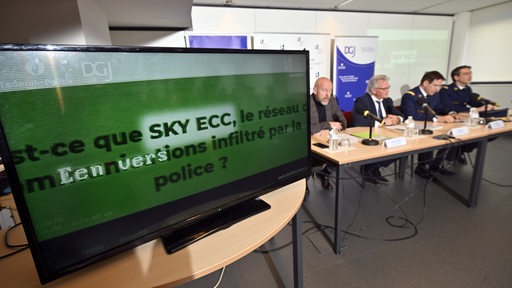 Pressekonferenz der belgischen Ermittlungsbehörden zum "Sky-ECC"-Hack.