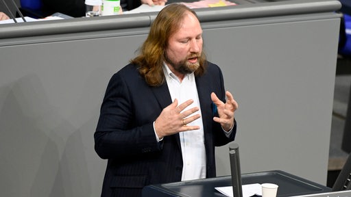Anton Hofreiter in der 14. Sitzung des Deutschen Bundestages im Januar 2022