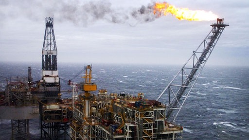 In Englischen Gewässern wird Öl in der Nordsee gebohrt