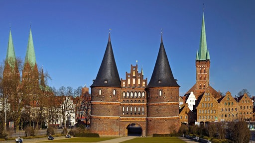 Kirche St. Marien, Holstentor, Salzspeicher und Kirche St. Petri, UNESCO-Welterbe Lübecker Altstadt
