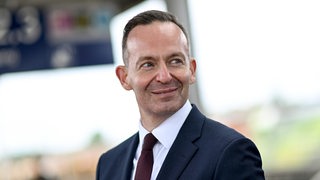 Bundesverkehrsminister Volker Wissing lächelt