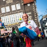 Jongleur auf dem Bremer Freimarktsumzug
