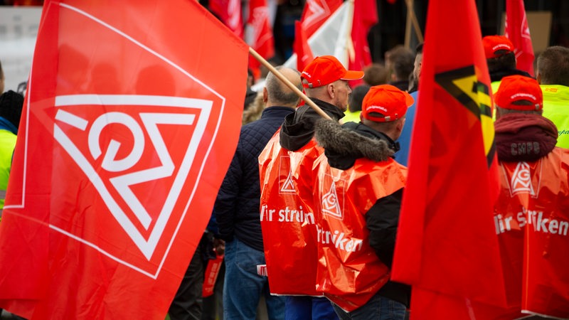 Demonstration und Kundgebung der Gewerkschaft IG Metall 