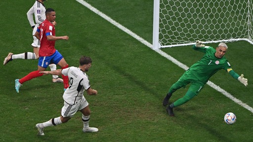 Werder-Stürmer Niclas Füllkrug trifft im WM-Spiel gegen Costa Rica zum 4:2.
