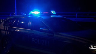 Polizei-Auto mit Blaulicht 