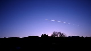 Sternschnuppe am Himmel