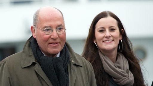 Gregor Gysi und Janine Wissler von der Partei Die Linke