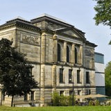 Die Bremer Kunsthalle in den Wallanlagen.