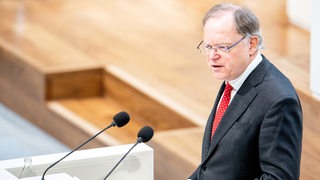 Niedersachsen Ministerpräsident Stephan Weil bei einer Rede im Landtag