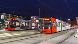 Straßenbahnen der BSAG an der Haltestelle Hauptbahnhof in Bremen (Archivbild)