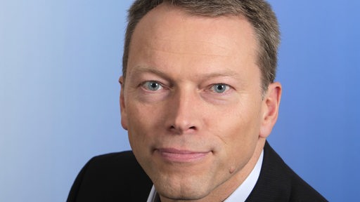 Siegfried Brockmann, Leiter der Unfallforschung der Versicherer (UDV).