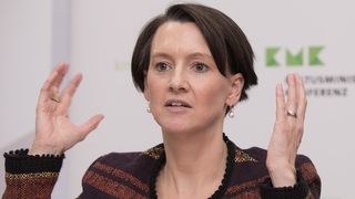 Bremens Bildungssenatorin Claudia Bogedan (SPD) im Porträt.