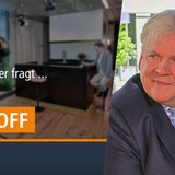 Fotomontage mit Fernsehstudio im Hintergrund und älterem Herrn mit Krawatte vorn