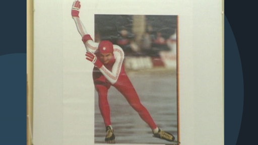 Eine Archivaufnahme des Eisläufers Fabian Frank während eines rennens