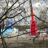 Aufbauten auf dem Gelände der Firma ExxonMobil zur Erdgasförderung