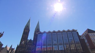 Der Dom und die bremer Bürgerschaft.