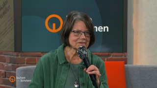 Eva Schoeck Quinteros im Talk bei buten un binnen.