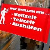 Ein Schild mit der Aufschrift: "Wir stellen ein"