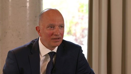 Bremens Polizeichef Dirk Fasse im Interview