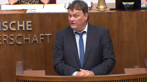 Finanzsenator Dietmar Strehl in der Bügerschaft.