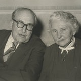 Ein altes Bild der Bremerin Anna Stiegler mit Wilhelm Kaisen