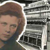 Ruth Müller ausgeschnitten vor einer Industriekulisse (Montage)