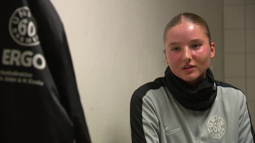 Werder Spielerin Lina Szaraz im Interview.