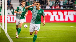 Werder-Stürmer Rafael Borrè feiert seinen ersten Treffer für die Bremer im Spiel gegen Köln.