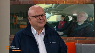  Der Landesgeschäftsführer der Landesverkehrswacht Bremen, Ralf Spörhase zu Gast bei buten un binnen im Studio.